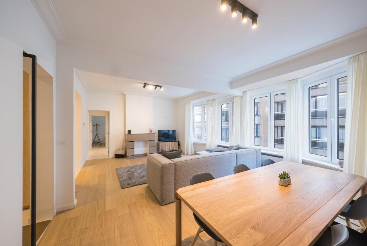 Fully Renovated Spacious Appartement *